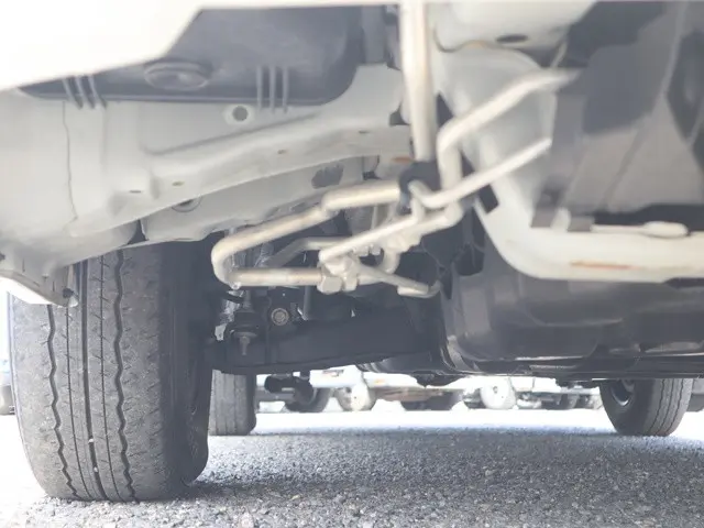 トヨタ ハイエース 3BA-TRH214W(2WD)の写真24
