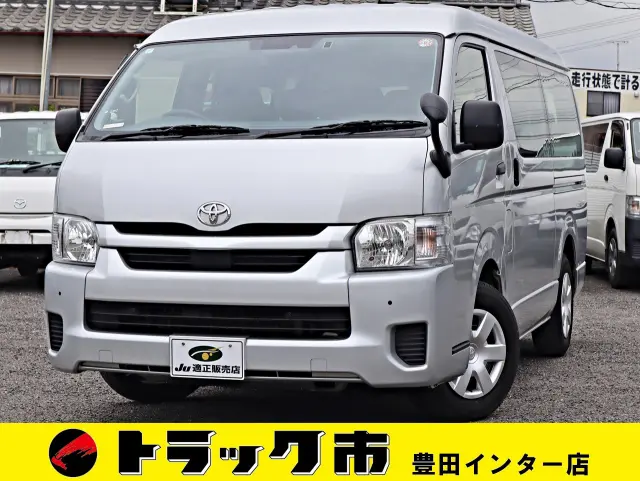 トヨタ ハイエース 3BA-TRH214W(2WD)の写真1