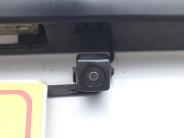 トヨタ ハイエース 3BA-TRH214W(2WD)の写真16
