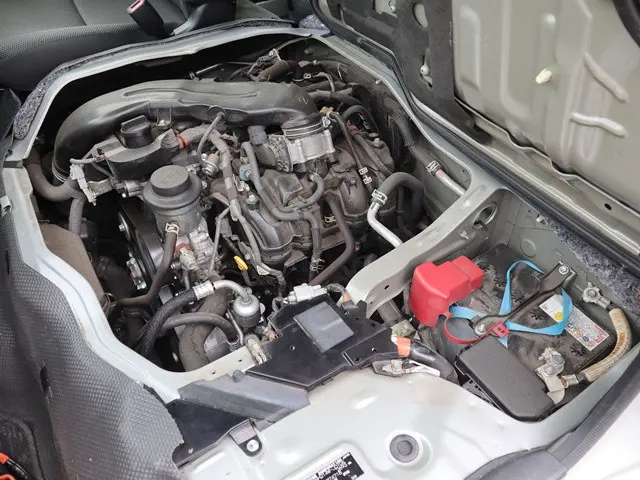トヨタ ハイエース 3BA-TRH214W(2WD)の写真18