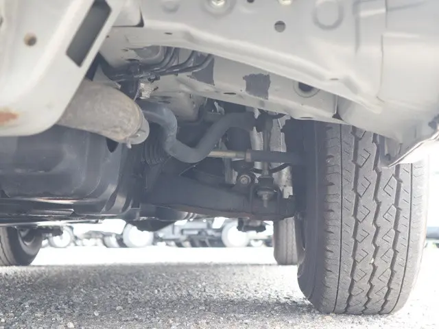 トヨタ ハイエース 3BA-TRH214W(2WD)の写真25