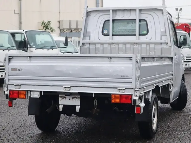 トヨタ タウンエーストラック ABF-S402U(2WD)の写真2