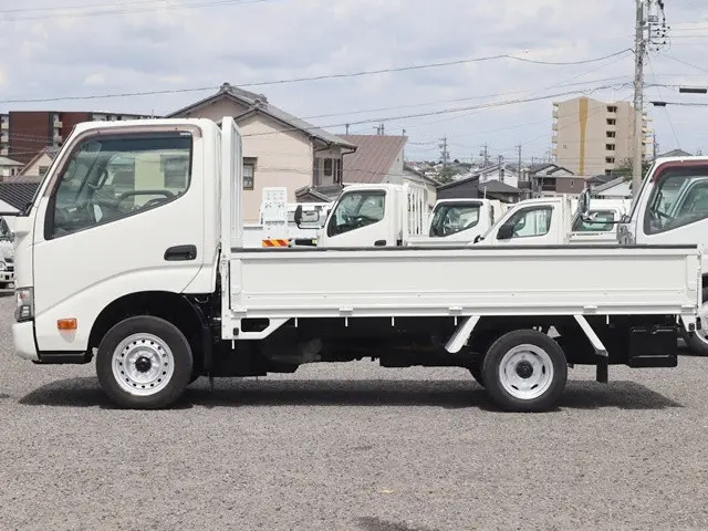 トヨタ ダイナ ABF-TRY230(2WD)の写真9
