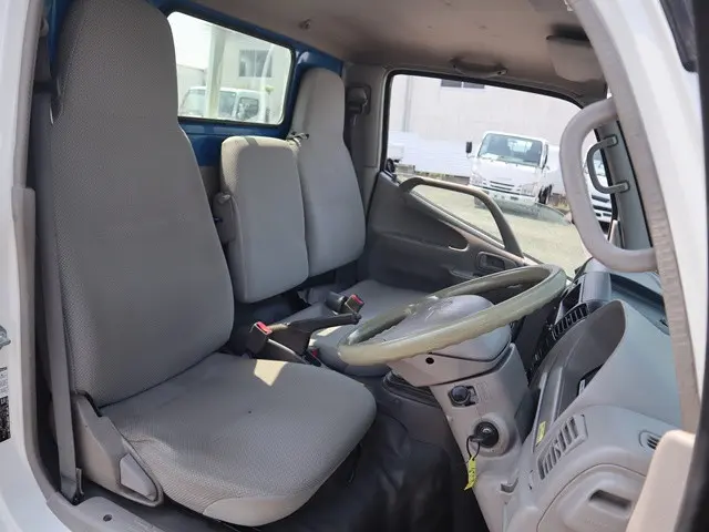 トヨタ トヨエース QDF-KDY231(2WD)の写真30