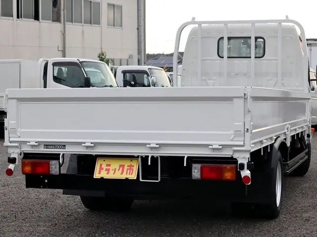 トヨタ ダイナ TKG-XZU655(2WD)の写真5