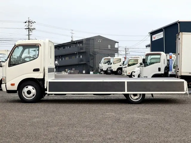 トヨタ ダイナ TKG-XZU655(2WD)の写真13