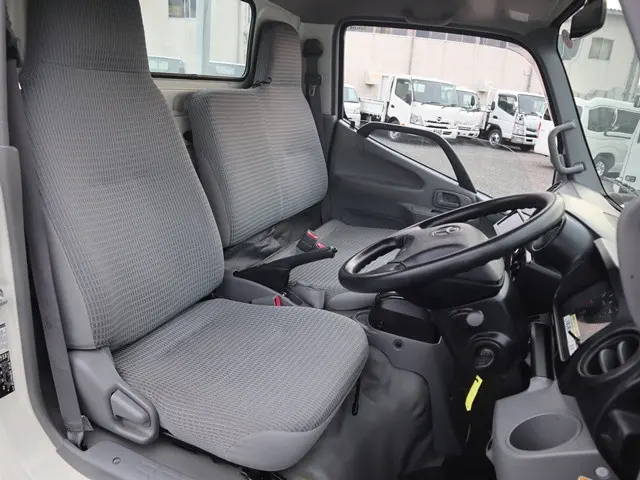 トヨタ ダイナ TKG-XZU655(2WD)の写真34