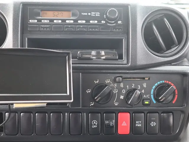 トヨタ ダイナ TKG-XZU655(2WD)の写真39