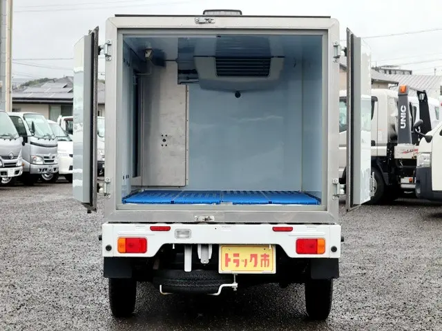 スズキ キャリイ EBD-DA16T(4WD)の写真11