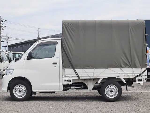 トヨタ タウンエーストラック 5BF-S403U(2WD)の写真9