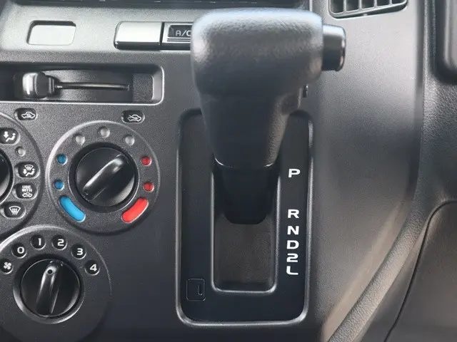 トヨタ タウンエーストラック 5BF-S403U(2WD)の写真36