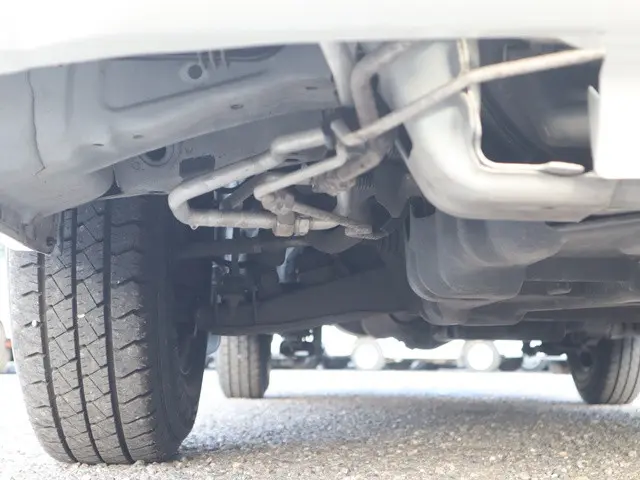 トヨタ ハイエースバン 3BF-TRH200V(2WD)の写真26