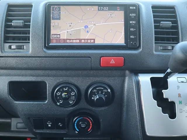 トヨタ ハイエースバン 3BF-TRH200V(2WD)の写真39