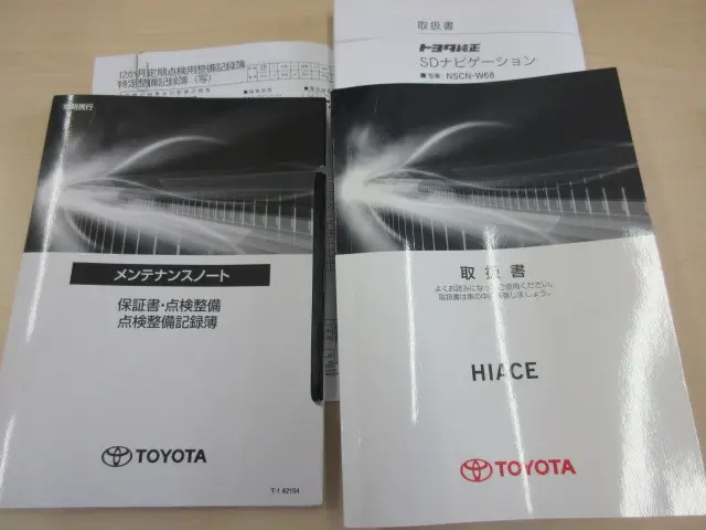 トヨタ ハイエースバン QDF-GDH206V(4WD)の写真5