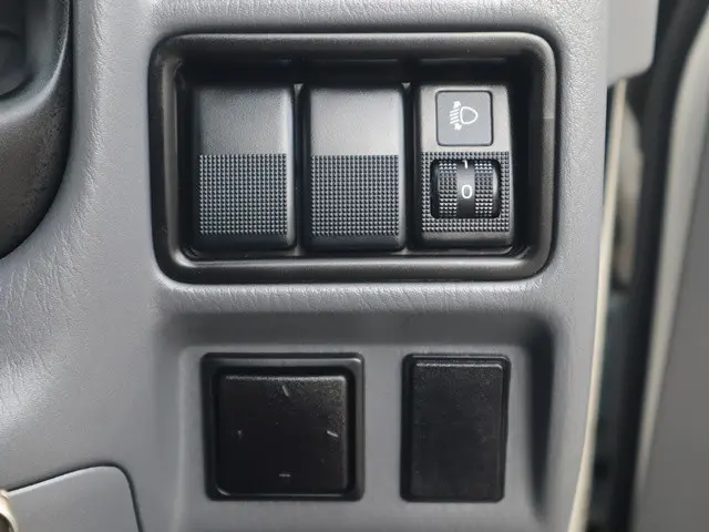 マツダ ボンゴバン DBF-SLP2V(2WD)の写真34