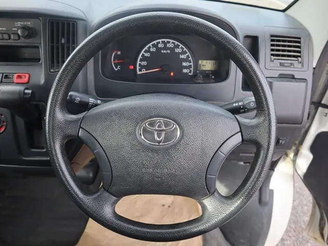 トヨタ タウンエーストラック ABF-S402U(2WD)の写真4