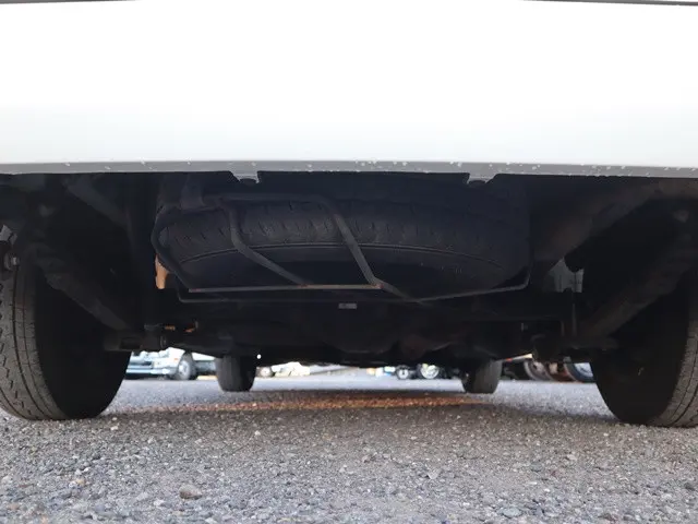トヨタ ハイエース 3BA-TRH214W(2WD)の写真20