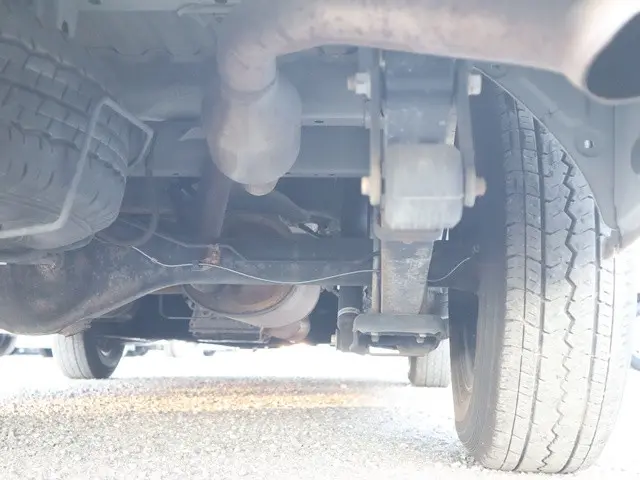 トヨタ ハイエース 3BA-TRH214W(2WD)の写真28