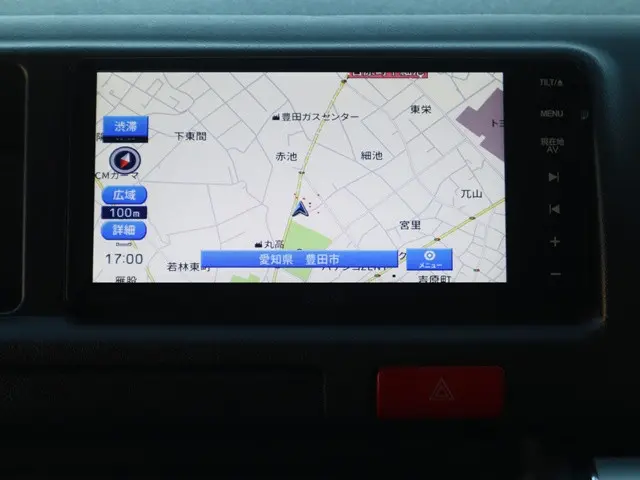 トヨタ ハイエース 3BA-TRH214W(2WD)の写真38