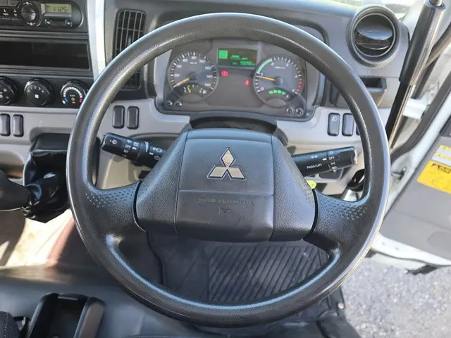 三菱 キャンター TPG-FBA60(2WD)の写真35