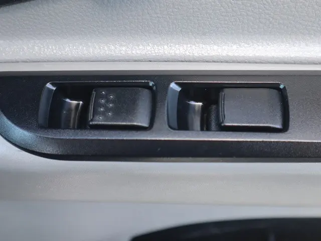 三菱 キャンター TPG-FBA60(2WD)の写真39