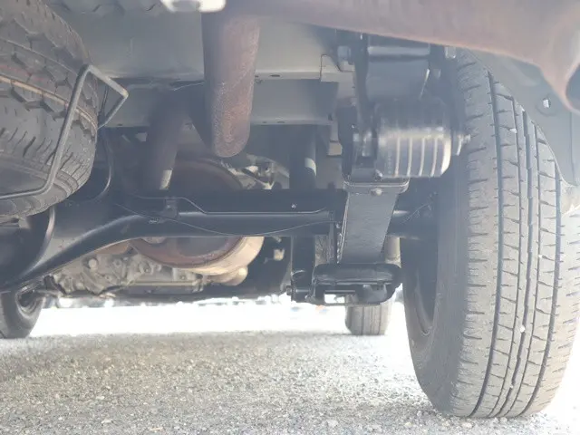 トヨタ ハイエース CBA-TRH219W(4WD)の写真27