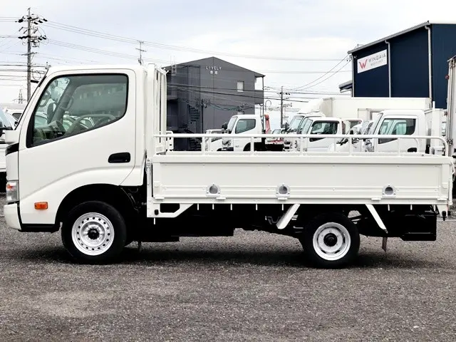 トヨタ ダイナ QDF-KDY221(2WD)の写真9