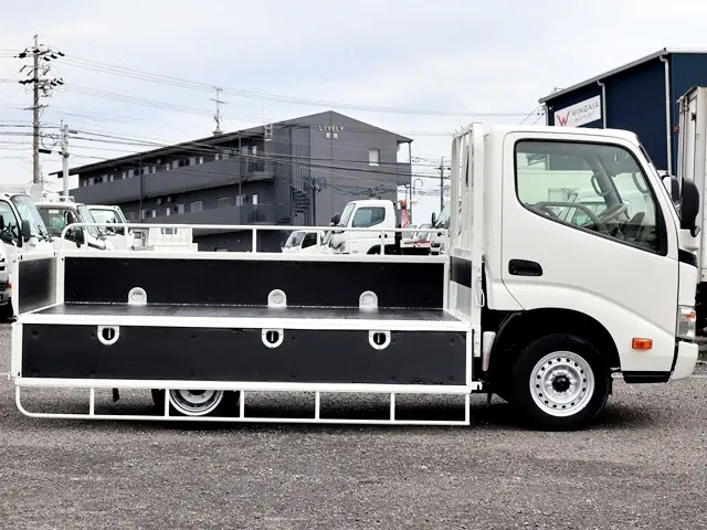 トヨタ ダイナ QDF-KDY221(2WD)の写真10