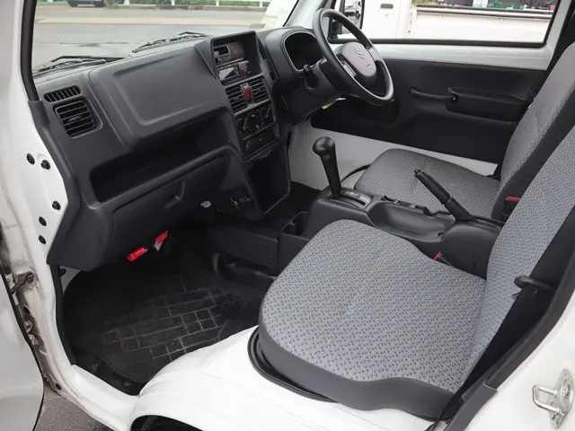 スズキ キャリイ EBD-DA16T(4WD)の写真32