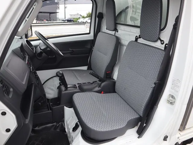 スズキ キャリイ EBD-DA16T(4WD)の写真33