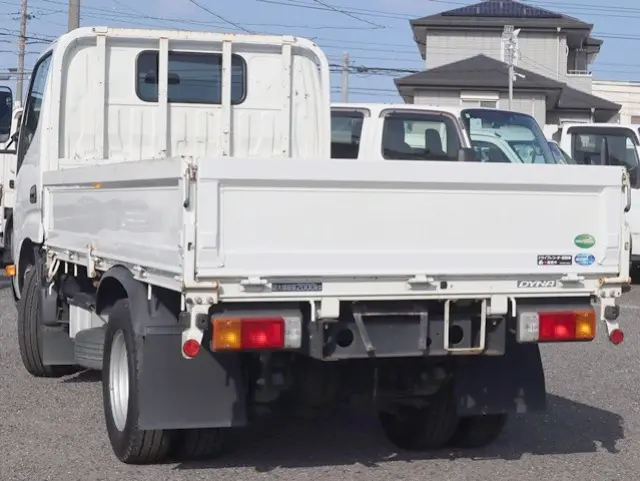 トヨタ ダイナ 2RG-XZC605(2WD)の写真2