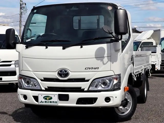トヨタ ダイナ 2RG-XZC605(2WD)の写真2