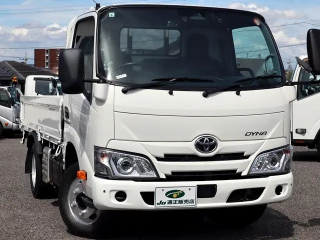 トヨタ ダイナ 2RG-XZC605(2WD)の写真4