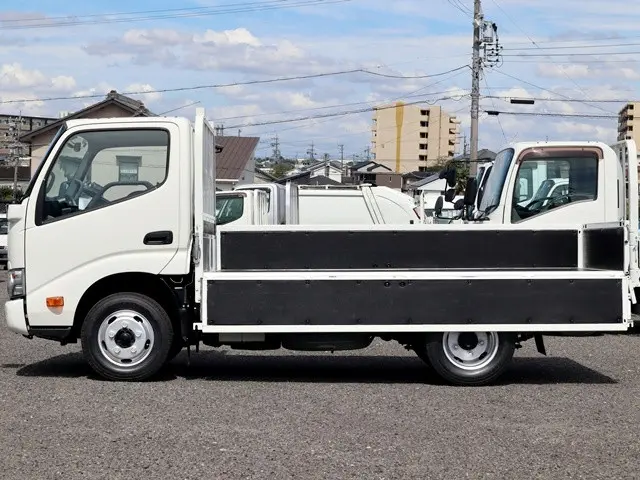 トヨタ ダイナ 2RG-XZC605(2WD)の写真13
