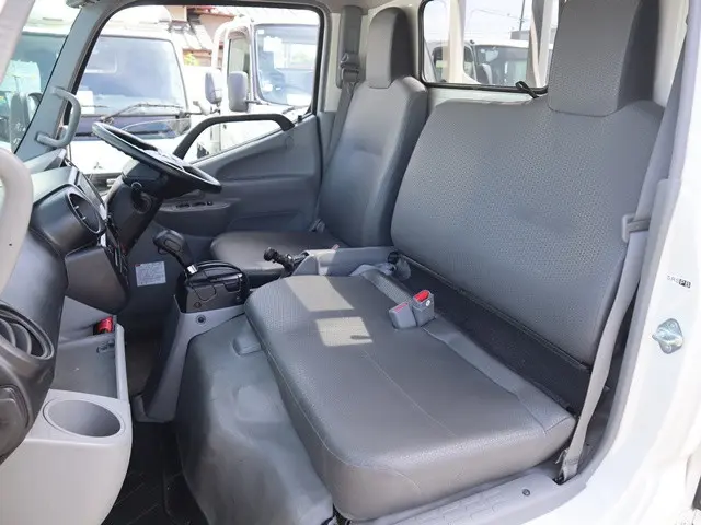 トヨタ ダイナ 2RG-XZC605(2WD)の写真34