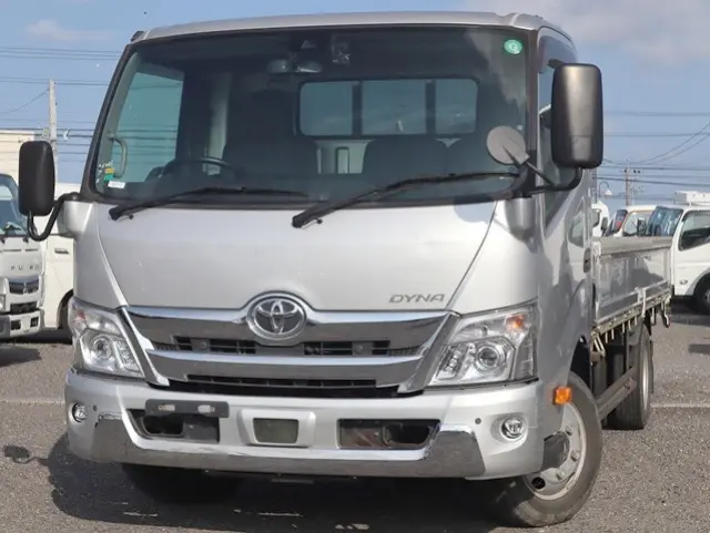 トヨタ ダイナ 2RG-XZC710(2WD)の写真1