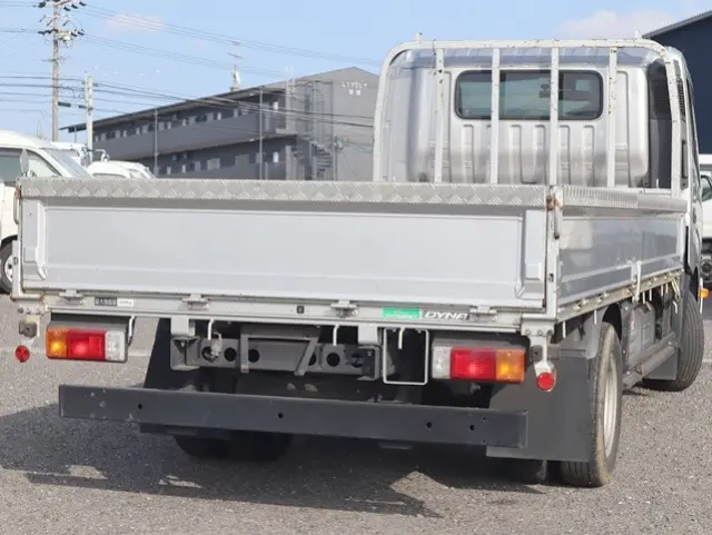 トヨタ ダイナ 2RG-XZC710(2WD)の写真3