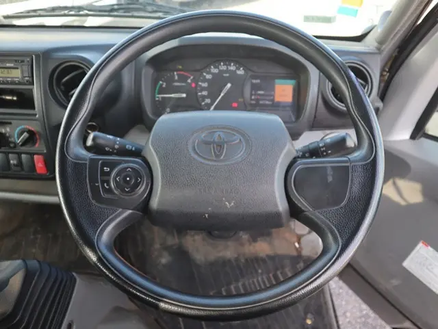 トヨタ ダイナ 2RG-XZC710(2WD)の写真4