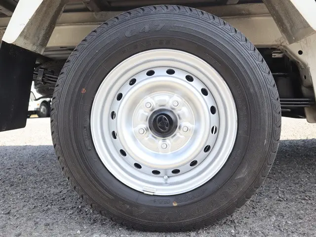 トヨタ タウンエーストラック DBF-S402U(2WD)の写真28