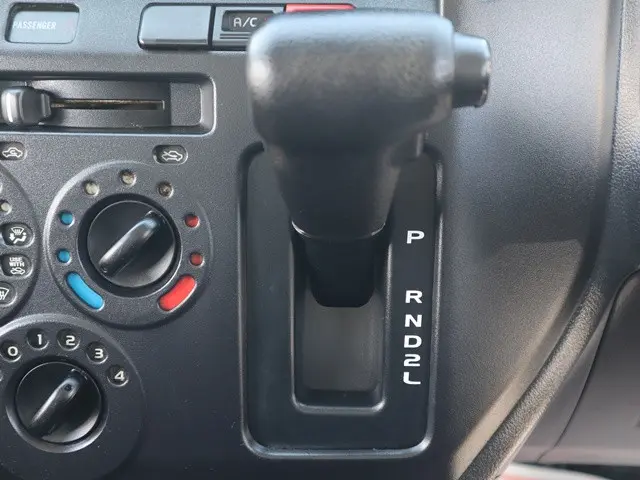 トヨタ タウンエーストラック DBF-S402U(2WD)の写真34