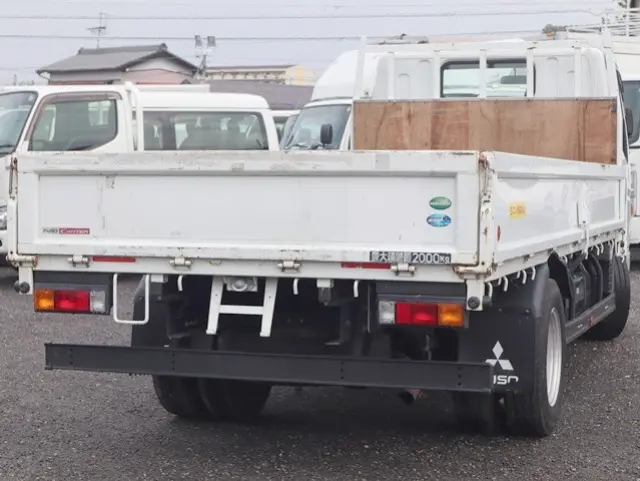 三菱 キャンター 2PG-FEAV0(2WD)の写真3