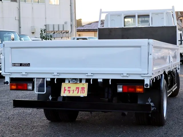 三菱 キャンター 2PG-FEAV0(2WD)の写真5
