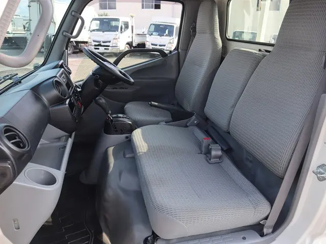 トヨタ ダイナ QDF-KDY221(2WD)の写真32