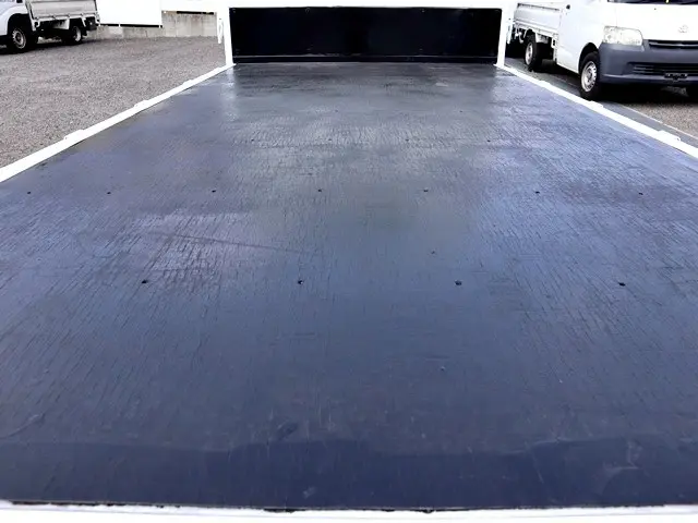 三菱 キャンター 2RG-FBA20(2WD)の写真11