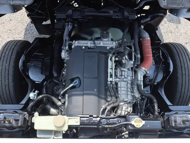 三菱 キャンター 2RG-FBA20(2WD)の写真15