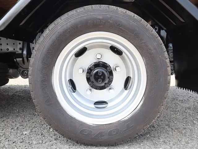 三菱 キャンター 2RG-FBA20(2WD)の写真25