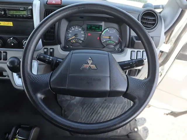 三菱 キャンター 2RG-FBA20(2WD)の写真33