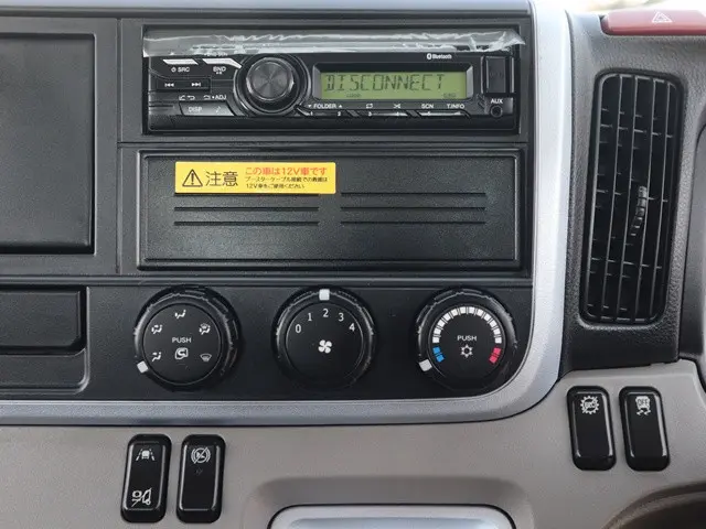 三菱 キャンター 2RG-FBA20(2WD)の写真35