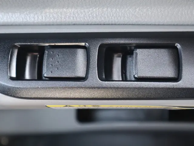 三菱 キャンター 2RG-FBA20(2WD)の写真38