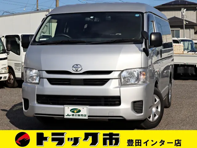 トヨタ ハイエース 3BA-TRH214W(2WD)の写真1